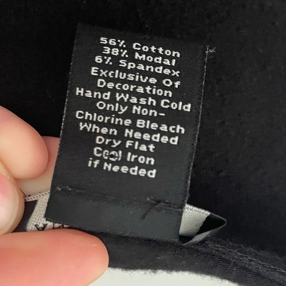 Ann Taylor Tiered Ruffle Eyelash Lace Black Long Sleeved Top - Picture 7 of 7